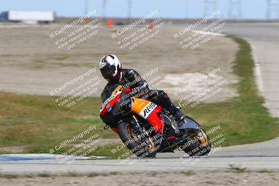 media/Mar-22-2025-TrackDaz (Sat) [[0456df0c41]]/Group B/Session 3 (Outside Grapevine)/